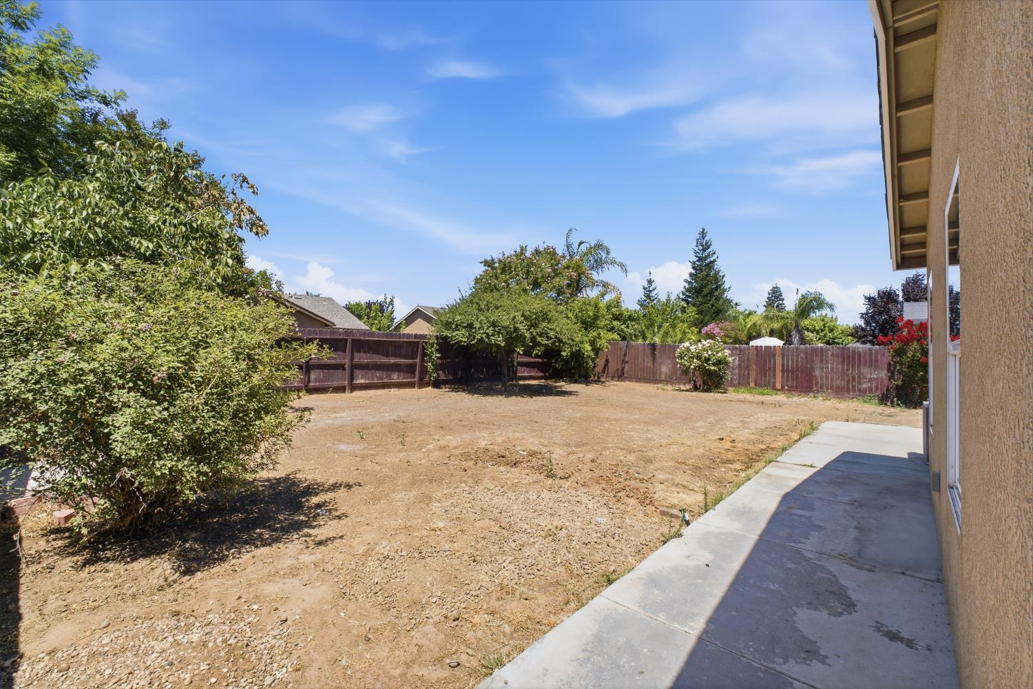4648 W Harvard Ave, Fresno, CA 93722