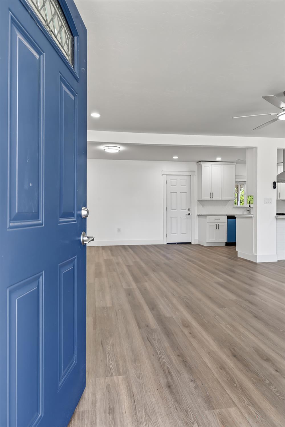 1001 12Th St, Orange Cove, CA 93646