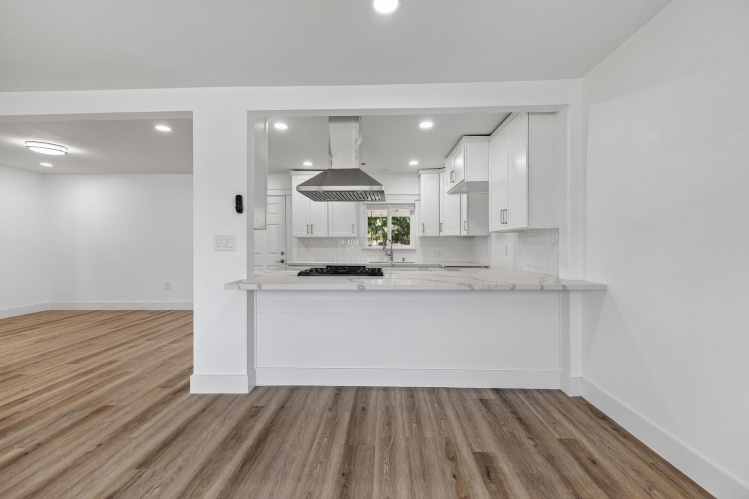 1001 12Th St, Orange Cove, CA 93646