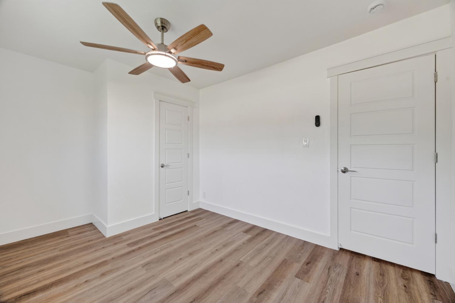 1001 12Th St, Orange Cove, CA 93646