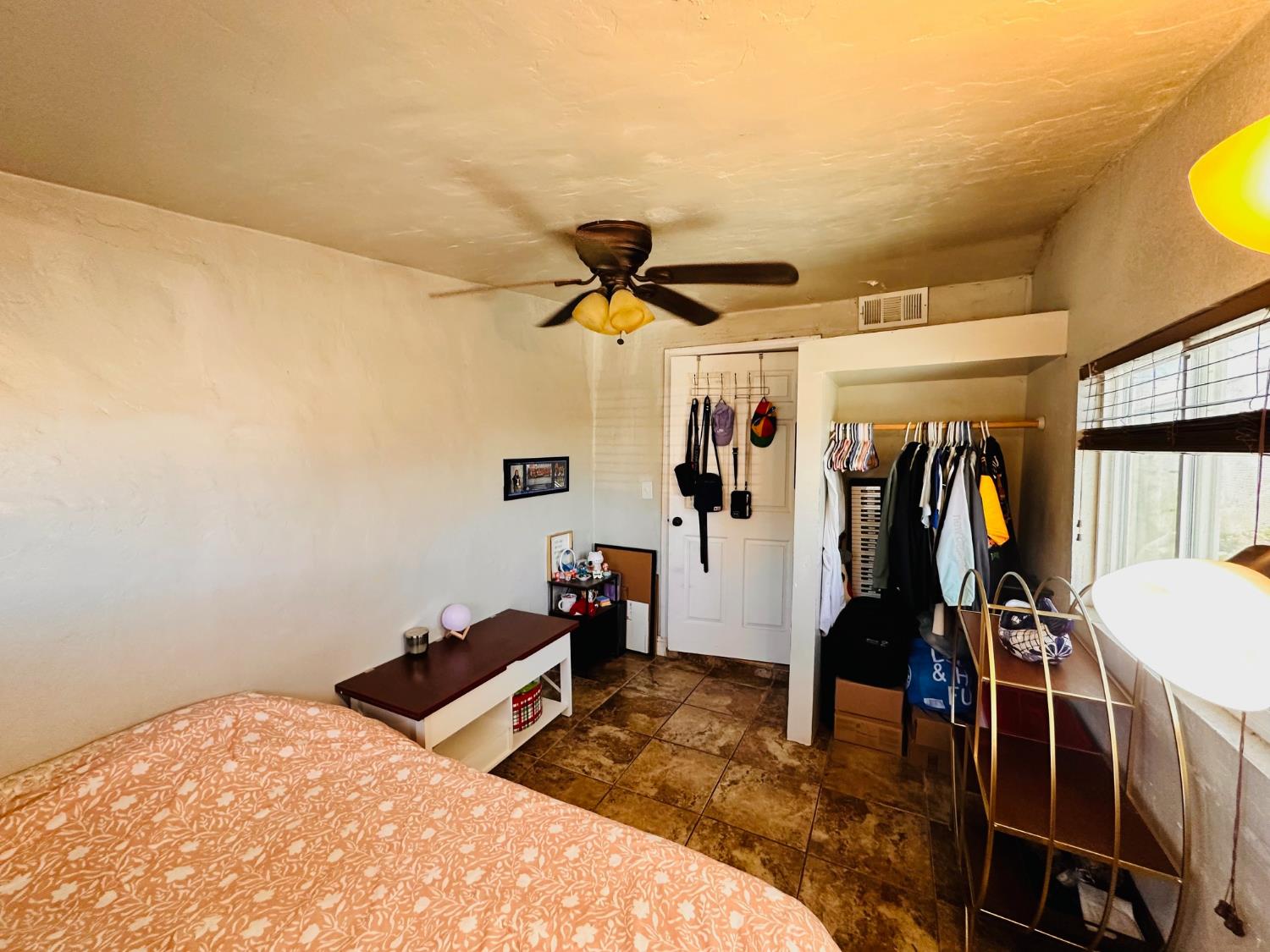 11236 E Herndon, Clovis, CA 93619
