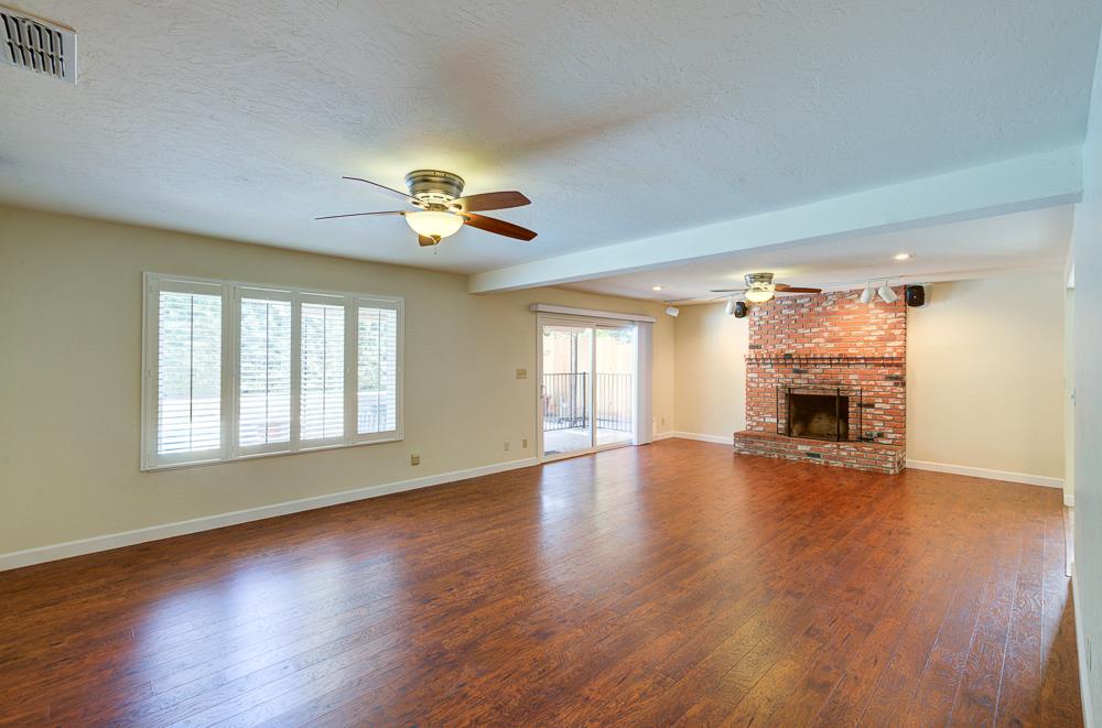 1846 W Indianapolis Ave, Fresno, CA 93705