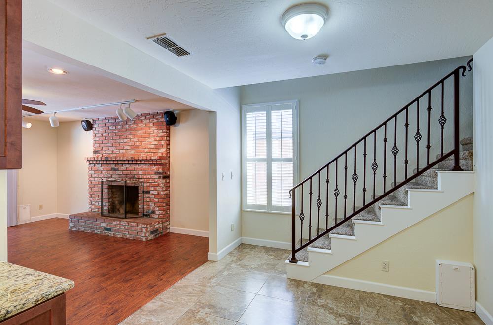 1846 W Indianapolis Ave, Fresno, CA 93705