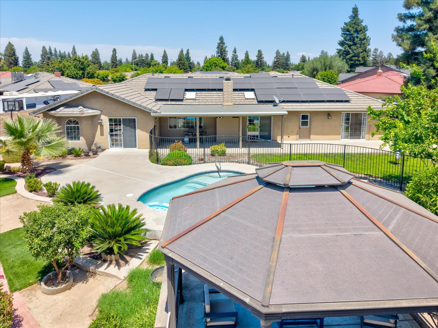 5291 W Spruce Ave, Fresno, CA 93722