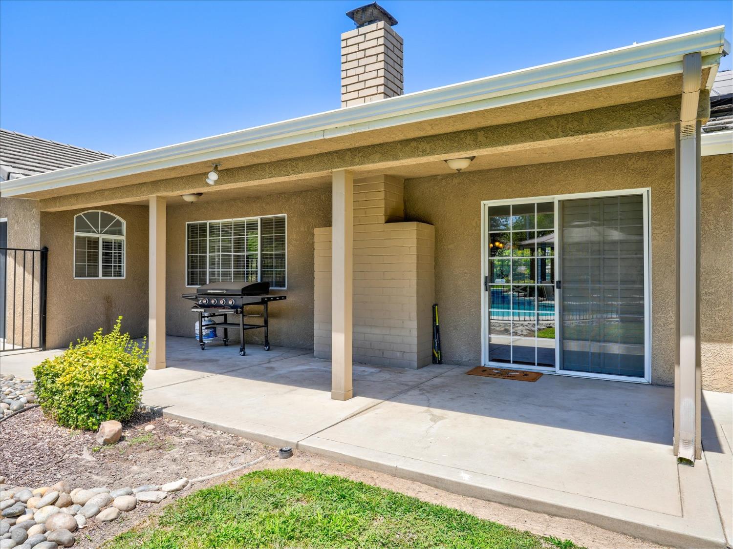 5291 W Spruce Ave, Fresno, CA 93722