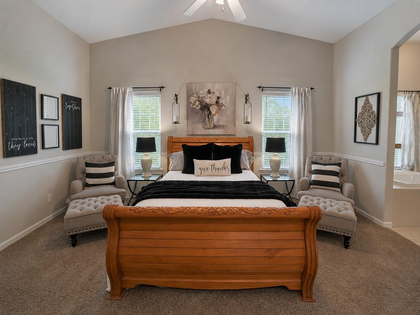 1059 W Julia Way, Hanford, CA 93230