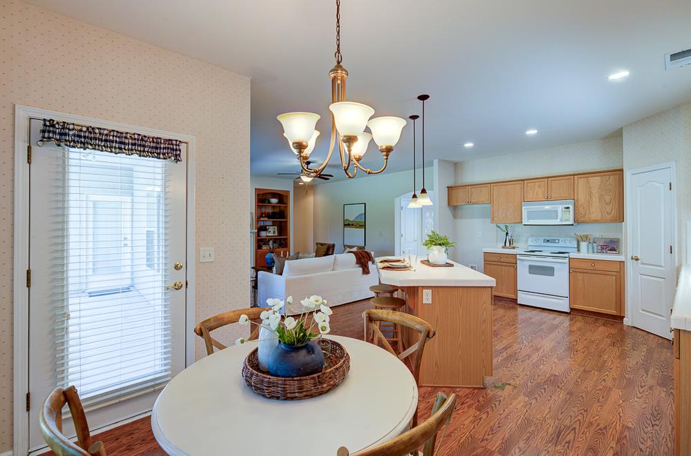 2671 Rall Ave, Clovis, CA 93611
