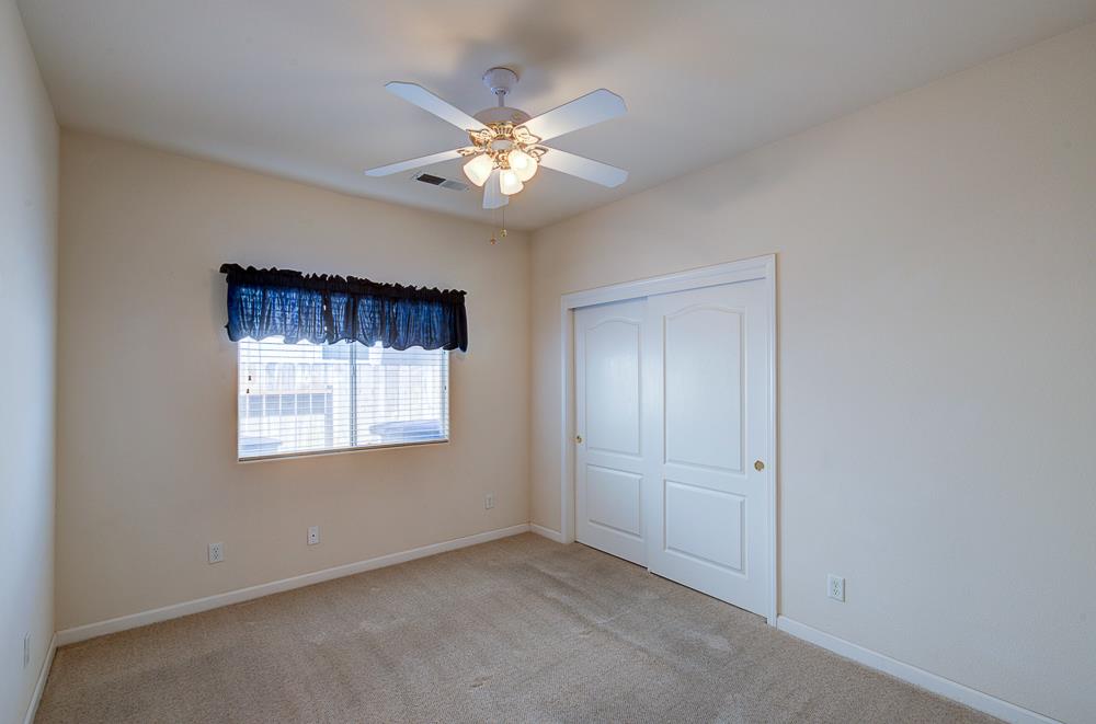 2671 Rall Ave, Clovis, CA 93611