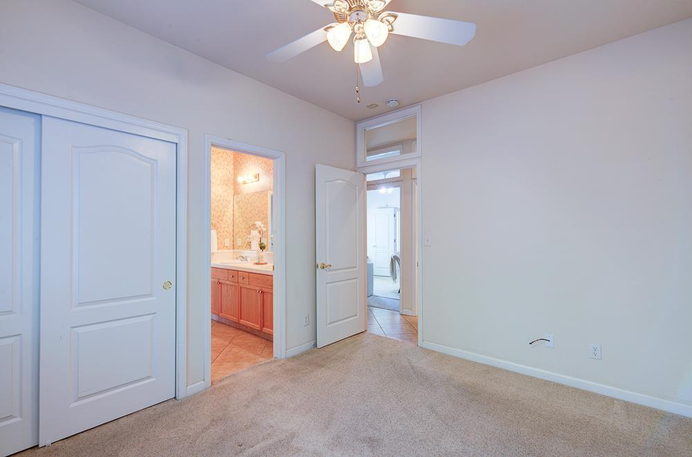 2671 Rall Ave, Clovis, CA 93611