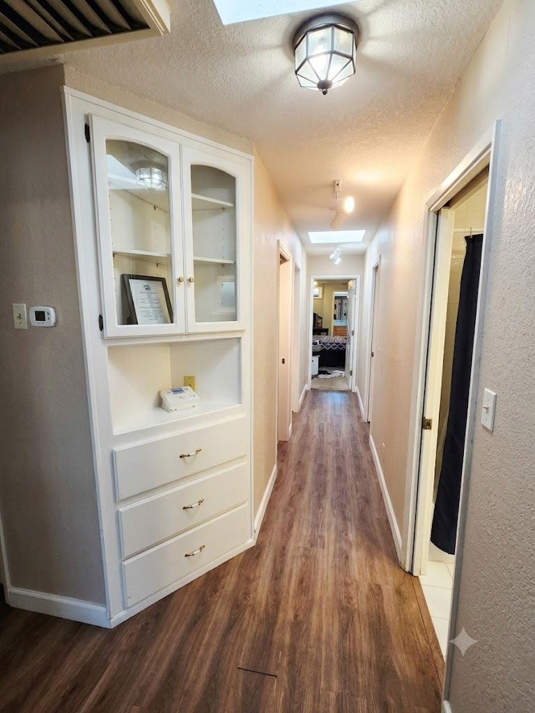2214 Holt Ave, Sanger, CA 93657