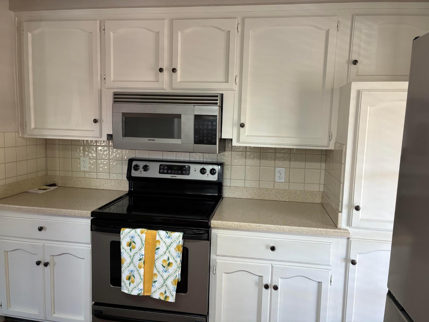 8147 N Cedar Ave #201, Fresno, CA 93720