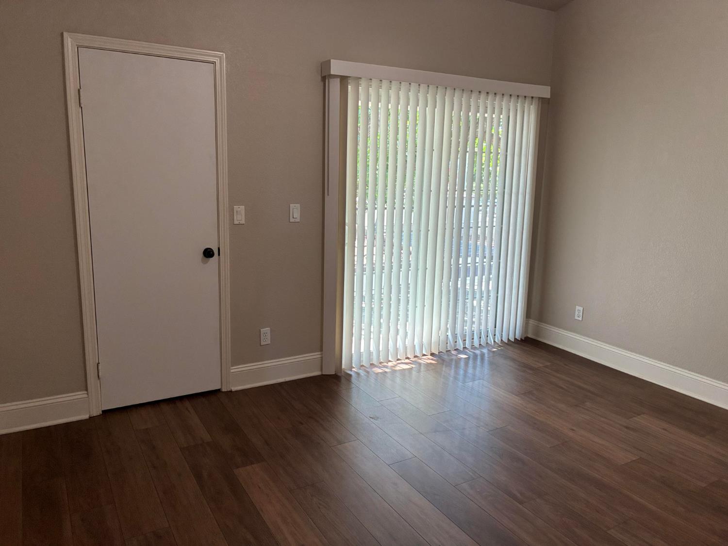8147 N Cedar Ave #201, Fresno, CA 93720