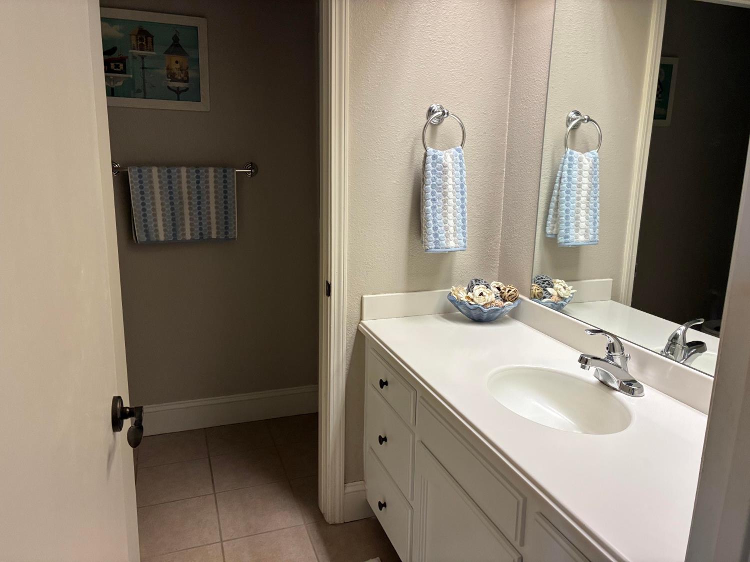 8147 N Cedar Ave #201, Fresno, CA 93720