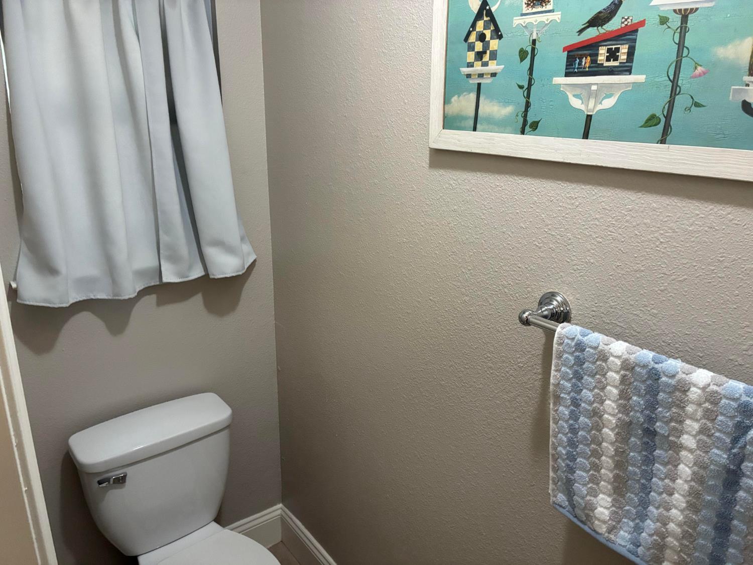 8147 N Cedar Ave #201, Fresno, CA 93720
