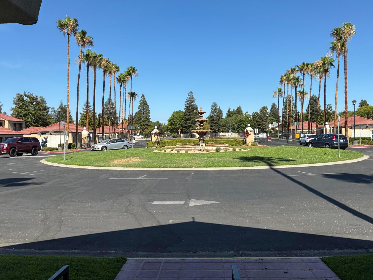 8147 N Cedar Ave #201, Fresno, CA 93720