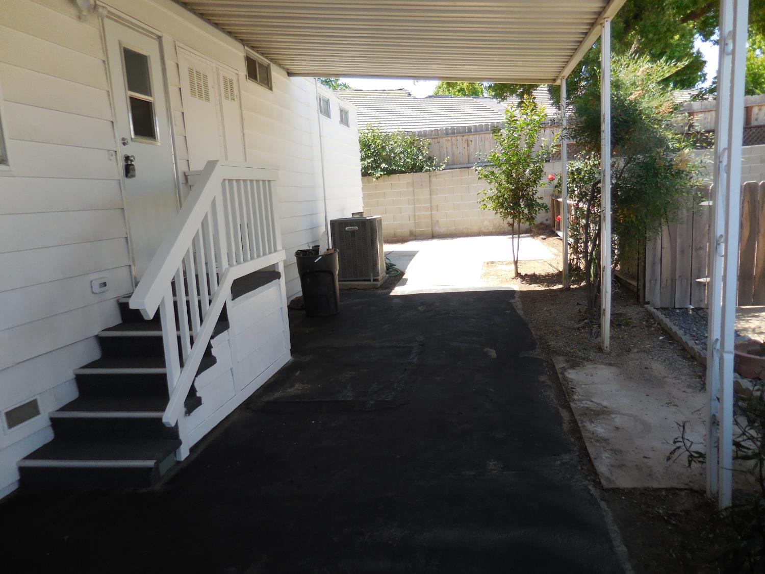 221 W Herndon Ave #49, Pinedale, CA 93650