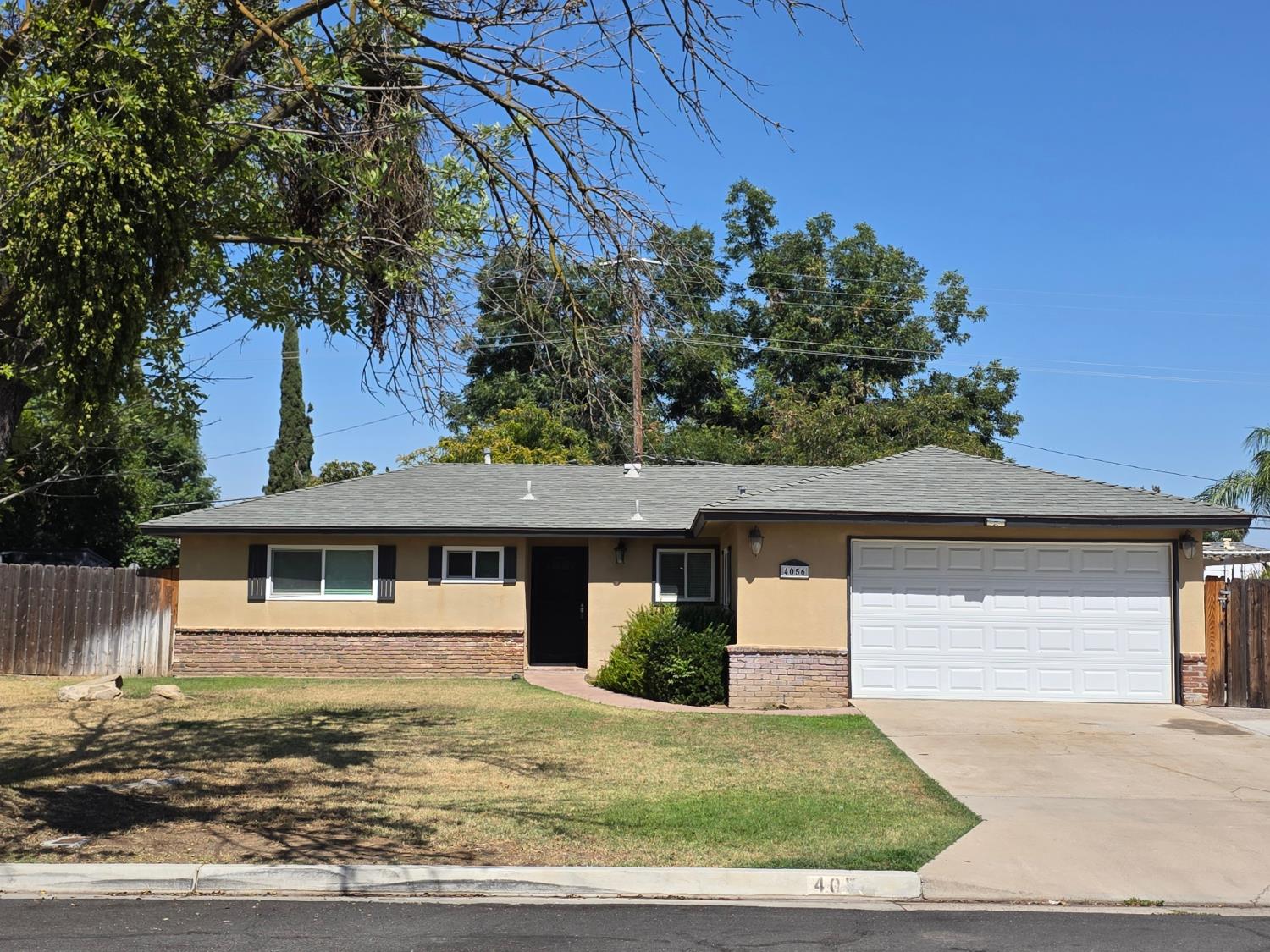 4056 N Argyle Ave, Fresno, CA 93727