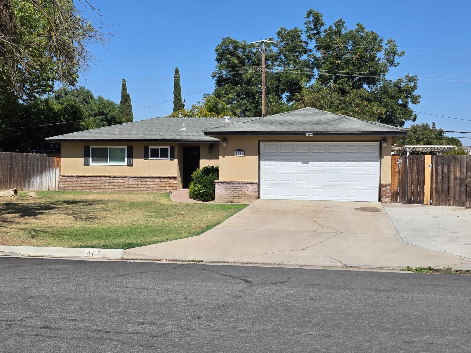 4056 N Argyle Ave, Fresno, CA 93727