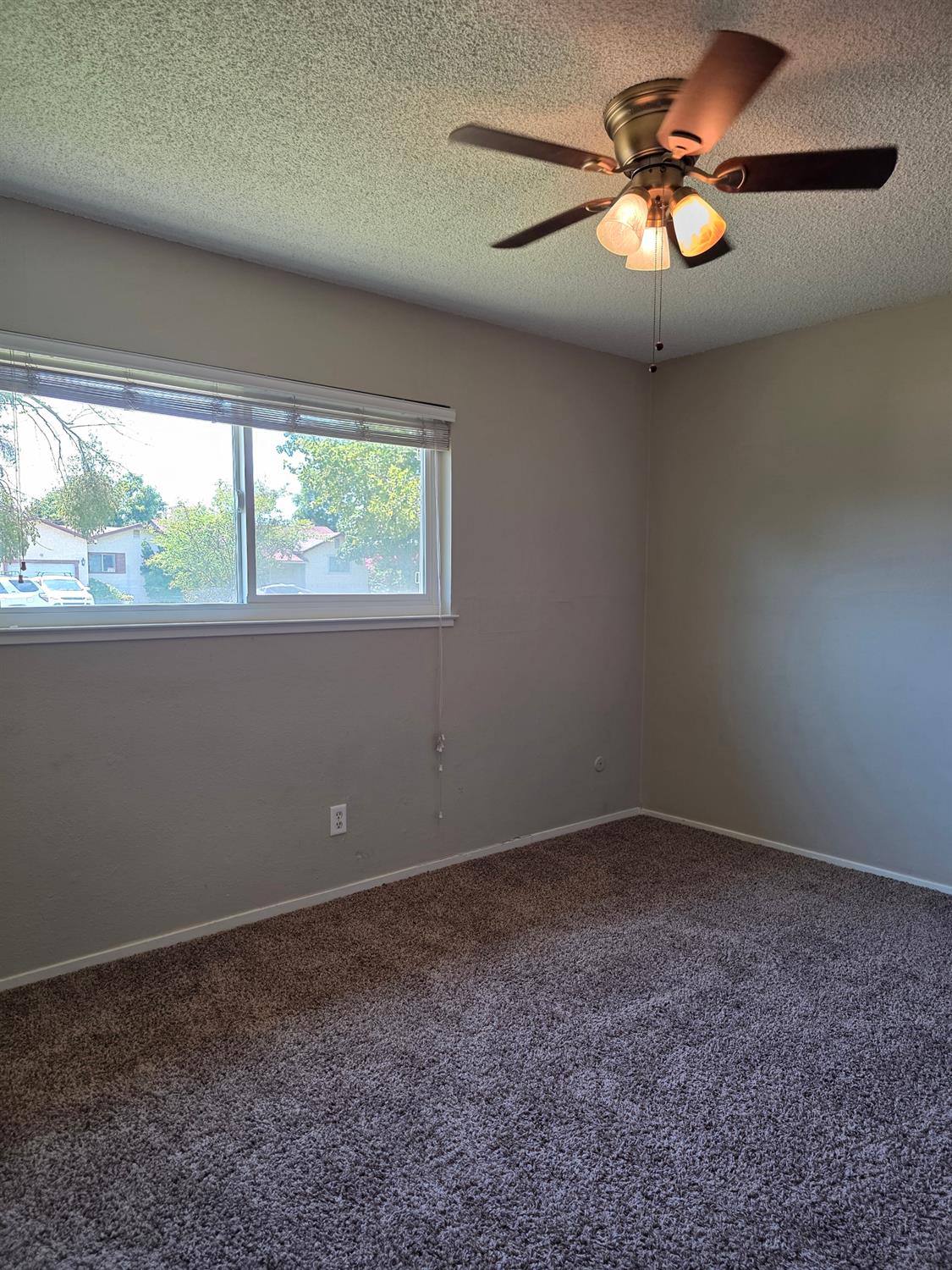 4056 N Argyle Ave, Fresno, CA 93727