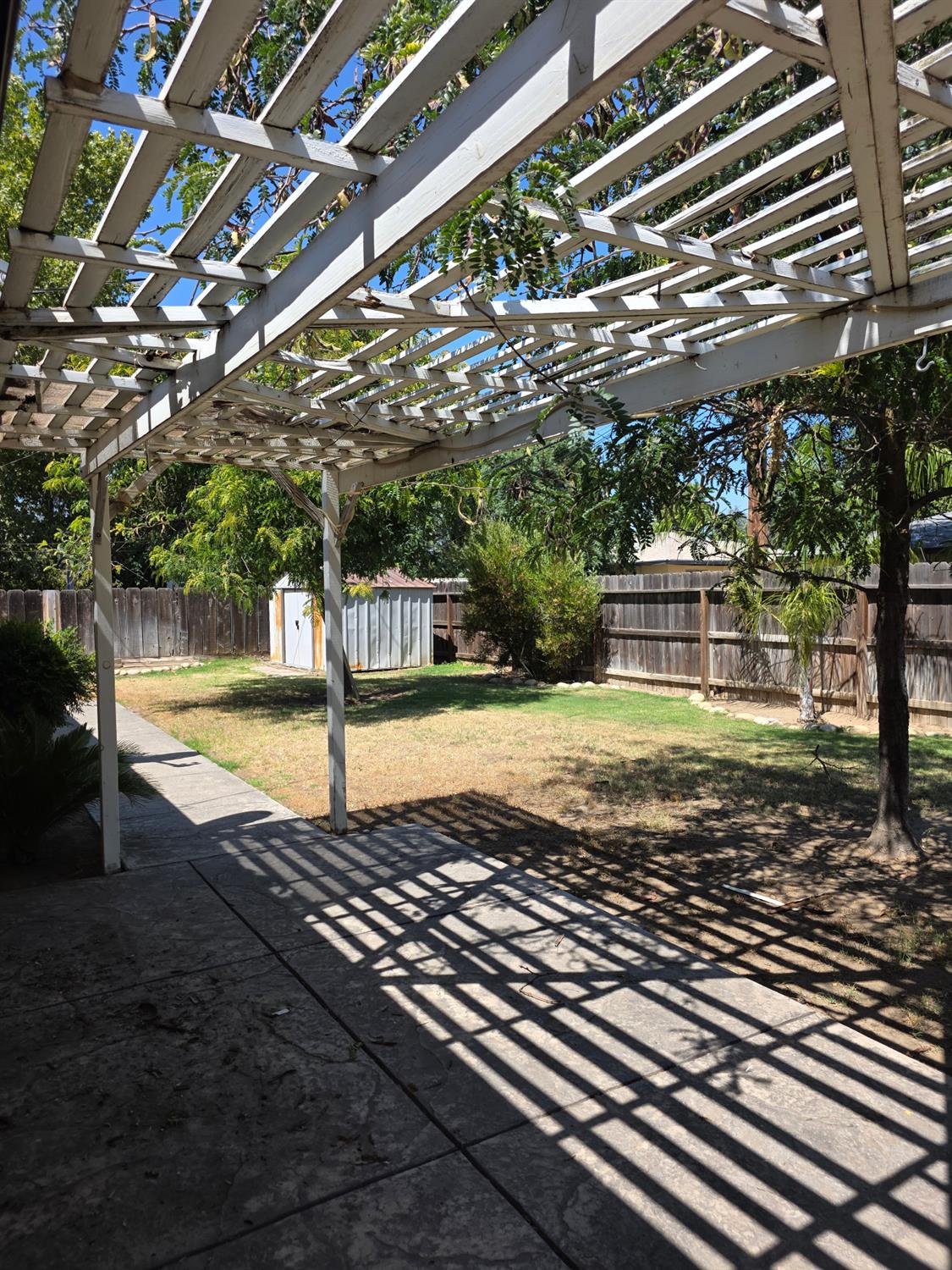 4056 N Argyle Ave, Fresno, CA 93727
