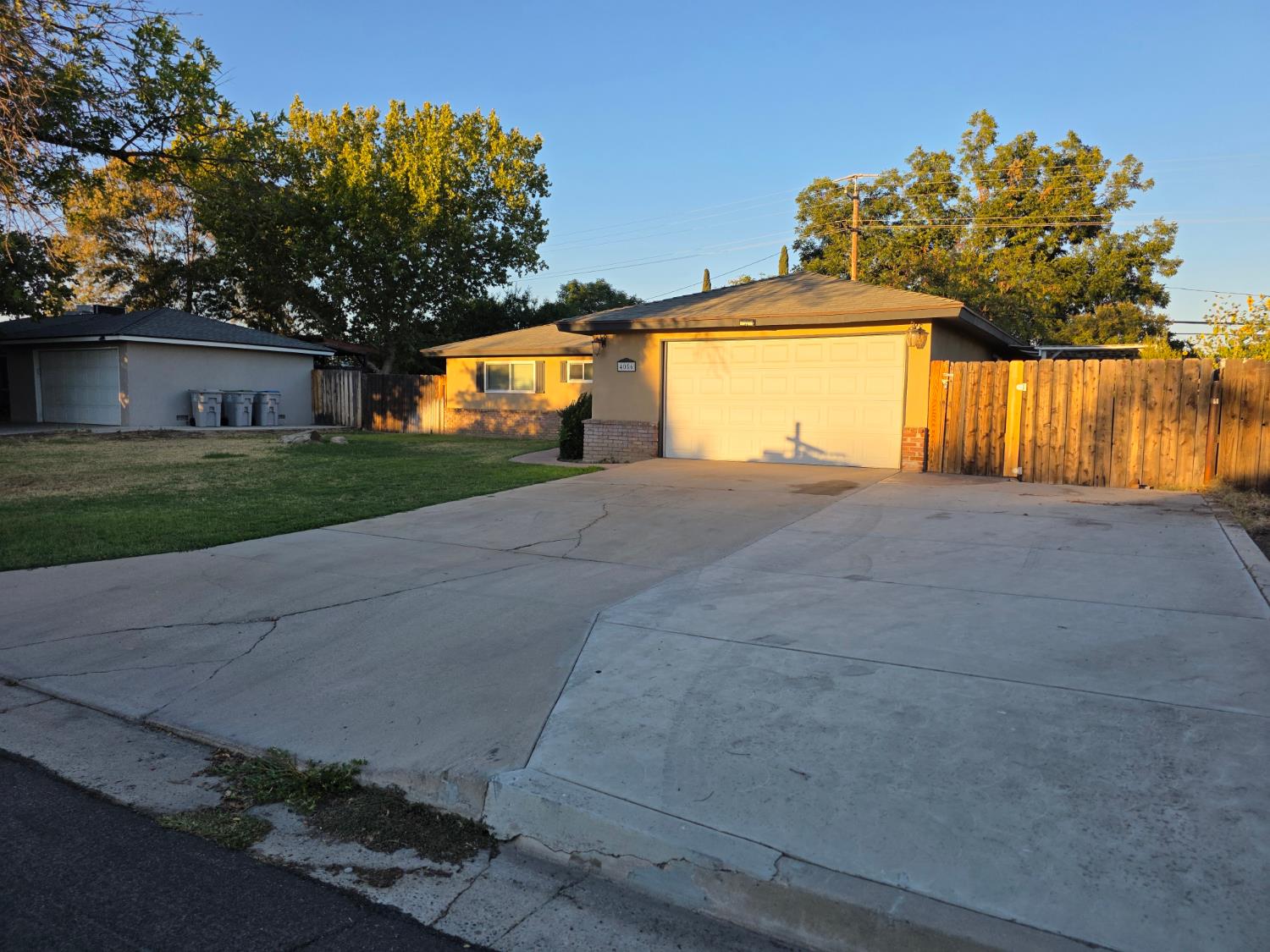 4056 N Argyle Ave, Fresno, CA 93727