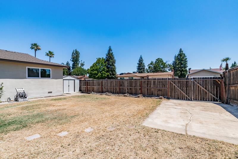 1644 Scott Ct, Clovis, CA 93611