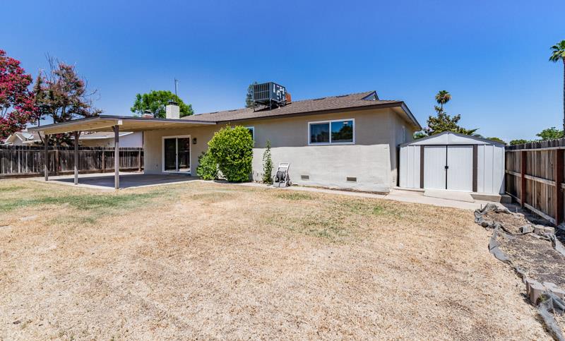 1644 Scott Ct, Clovis, CA 93611