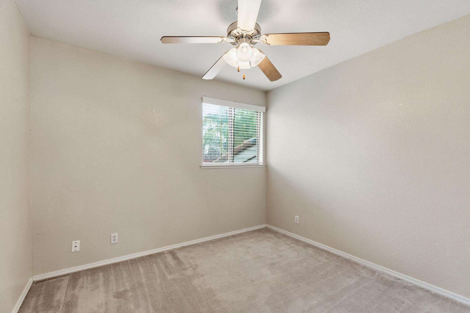 375 W Hagler Ave, Fresno, CA 93711