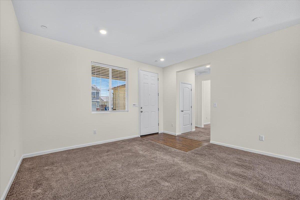 7157 E University Ave, Fresno, CA 93737