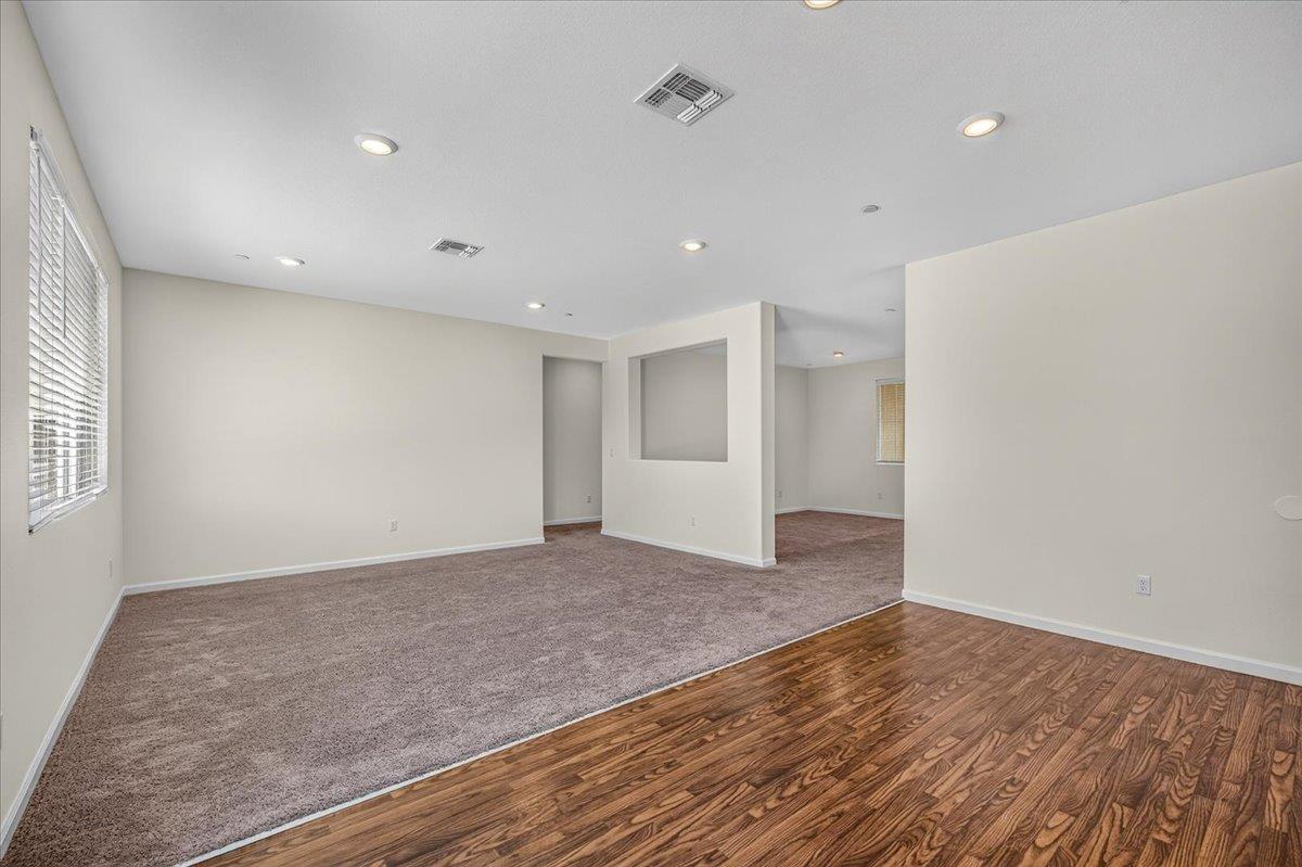 7157 E University Ave, Fresno, CA 93737