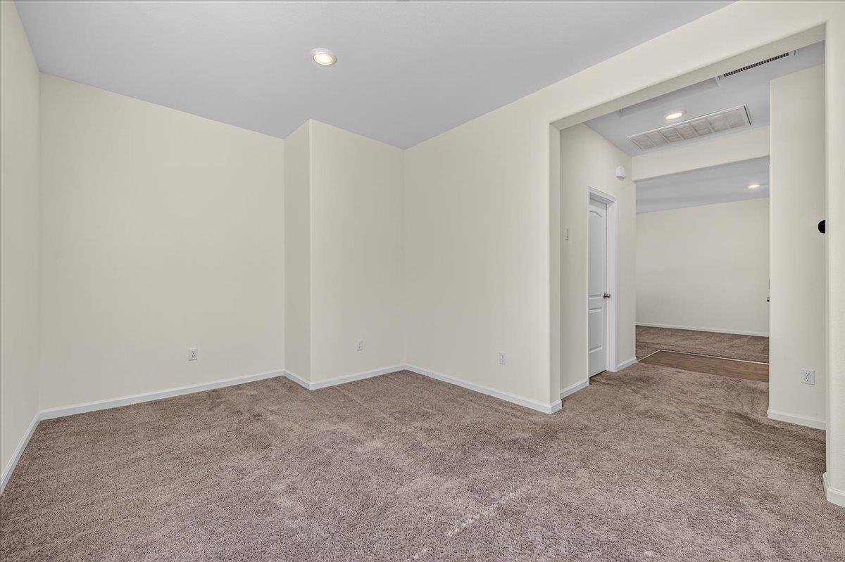 7157 E University Ave, Fresno, CA 93737