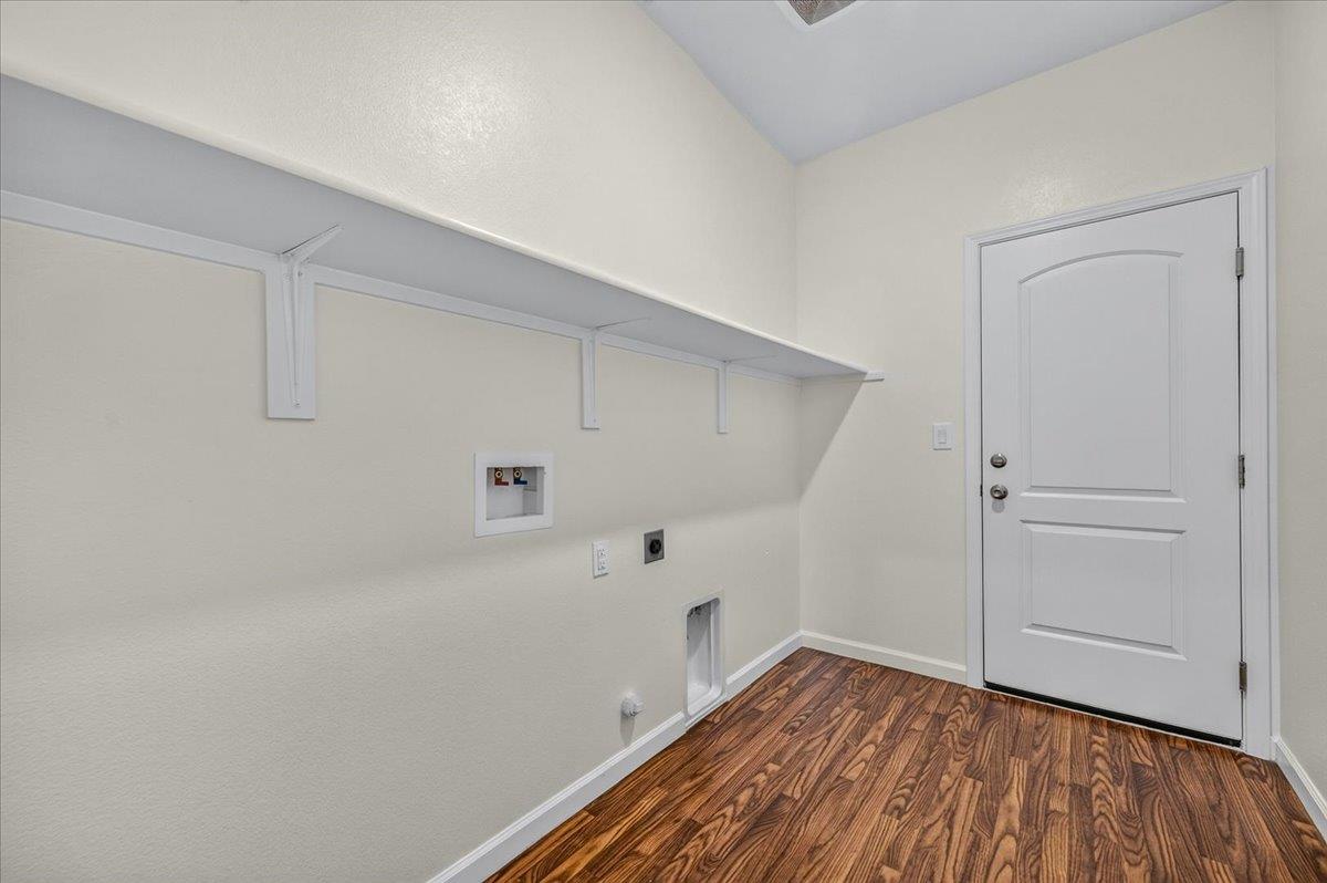 7157 E University Ave, Fresno, CA 93737