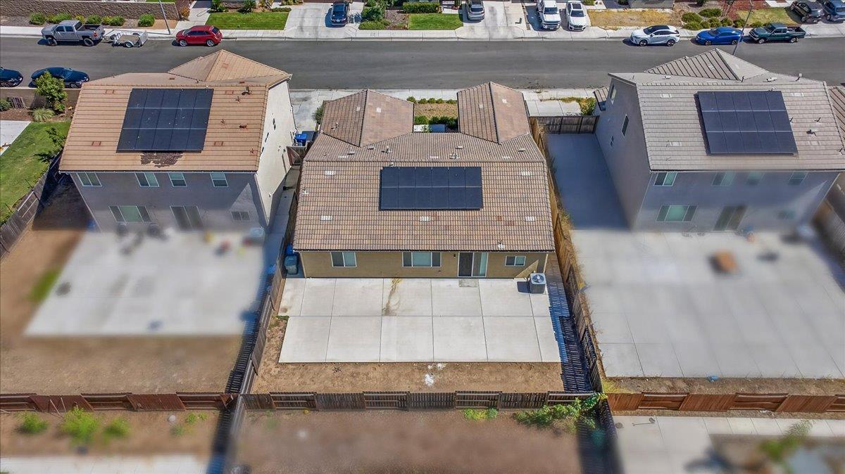7157 E University Ave, Fresno, CA 93737