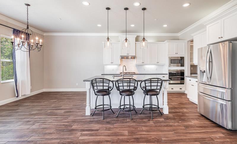 2674 Prescott Ave, Clovis, CA 93619