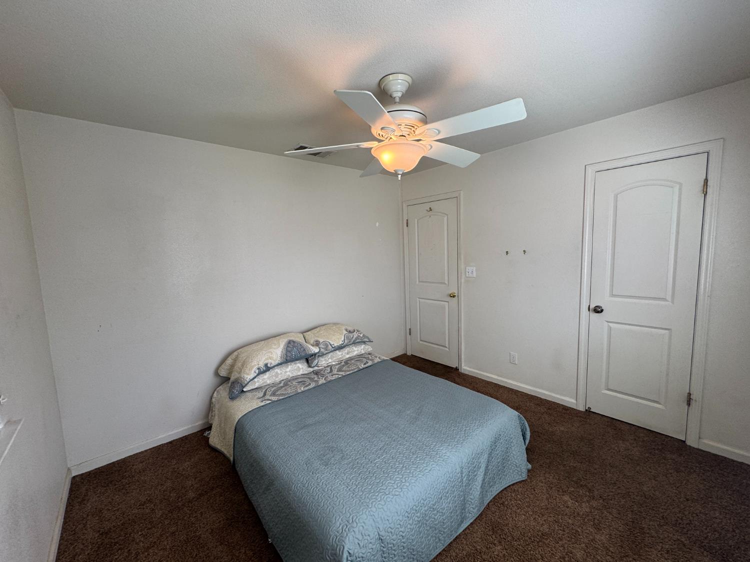 13476 S Pear Ave, Caruthers, CA 93609