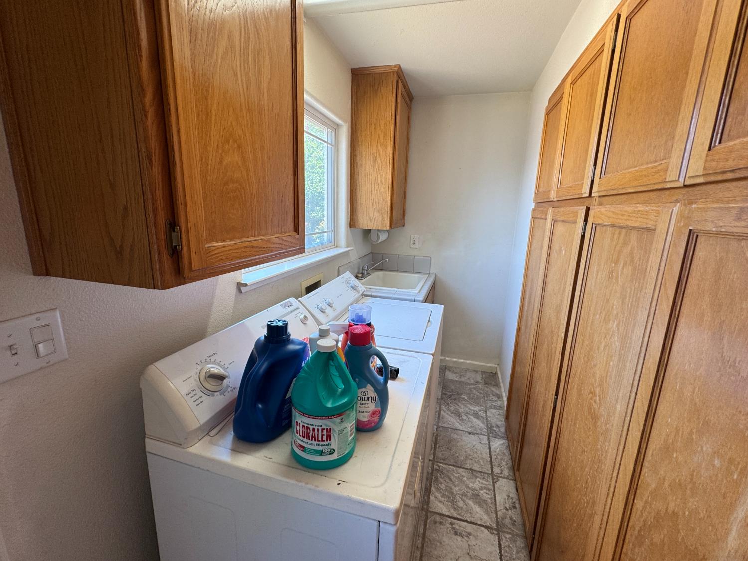 13476 S Pear Ave, Caruthers, CA 93609