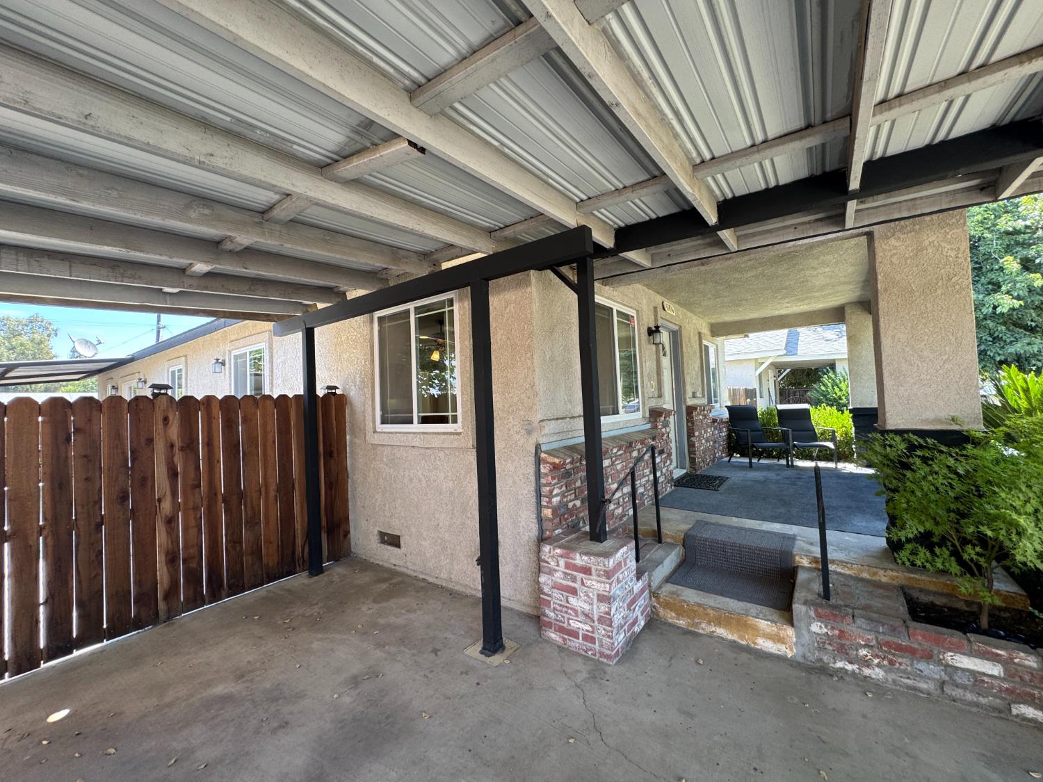 13476 S Pear Ave, Caruthers, CA 93609