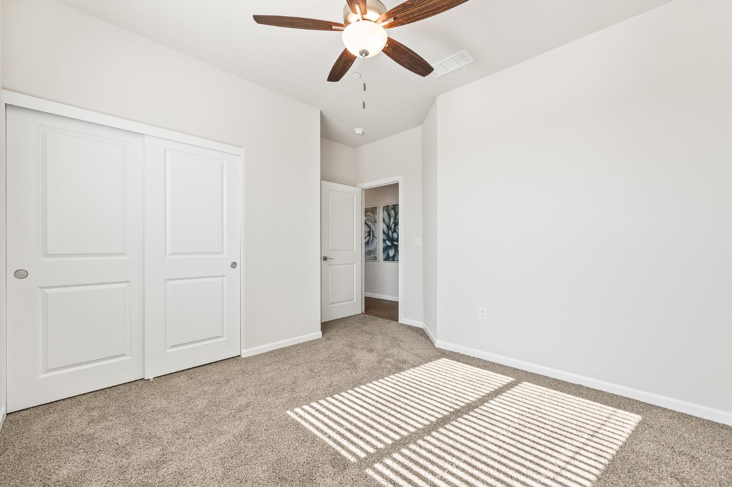 2474 E Okeefe Dr, Fresno, CA 93720