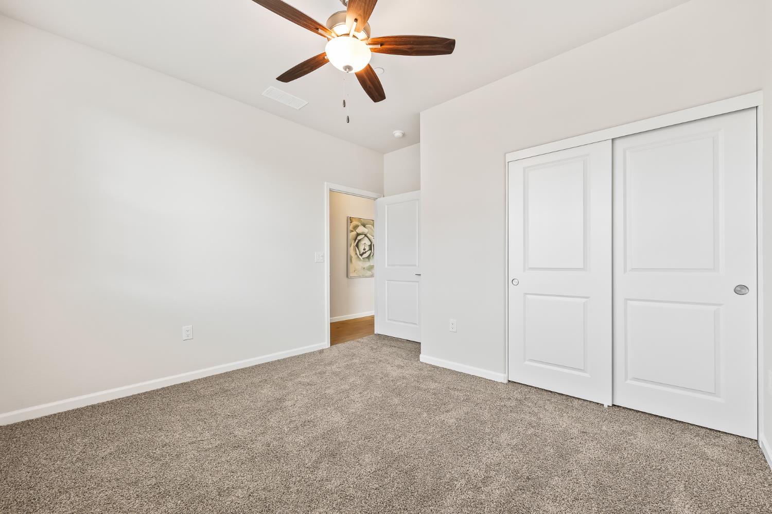 2474 E Okeefe Dr, Fresno, CA 93720
