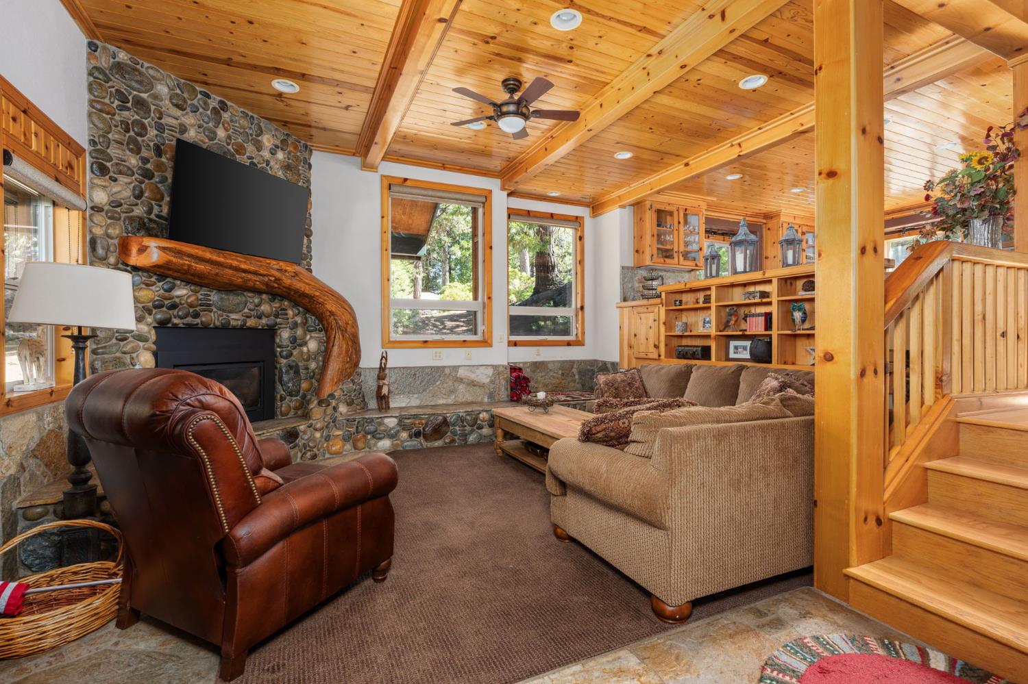 42331 Granite Rim, Shaver Lake, CA 93664
