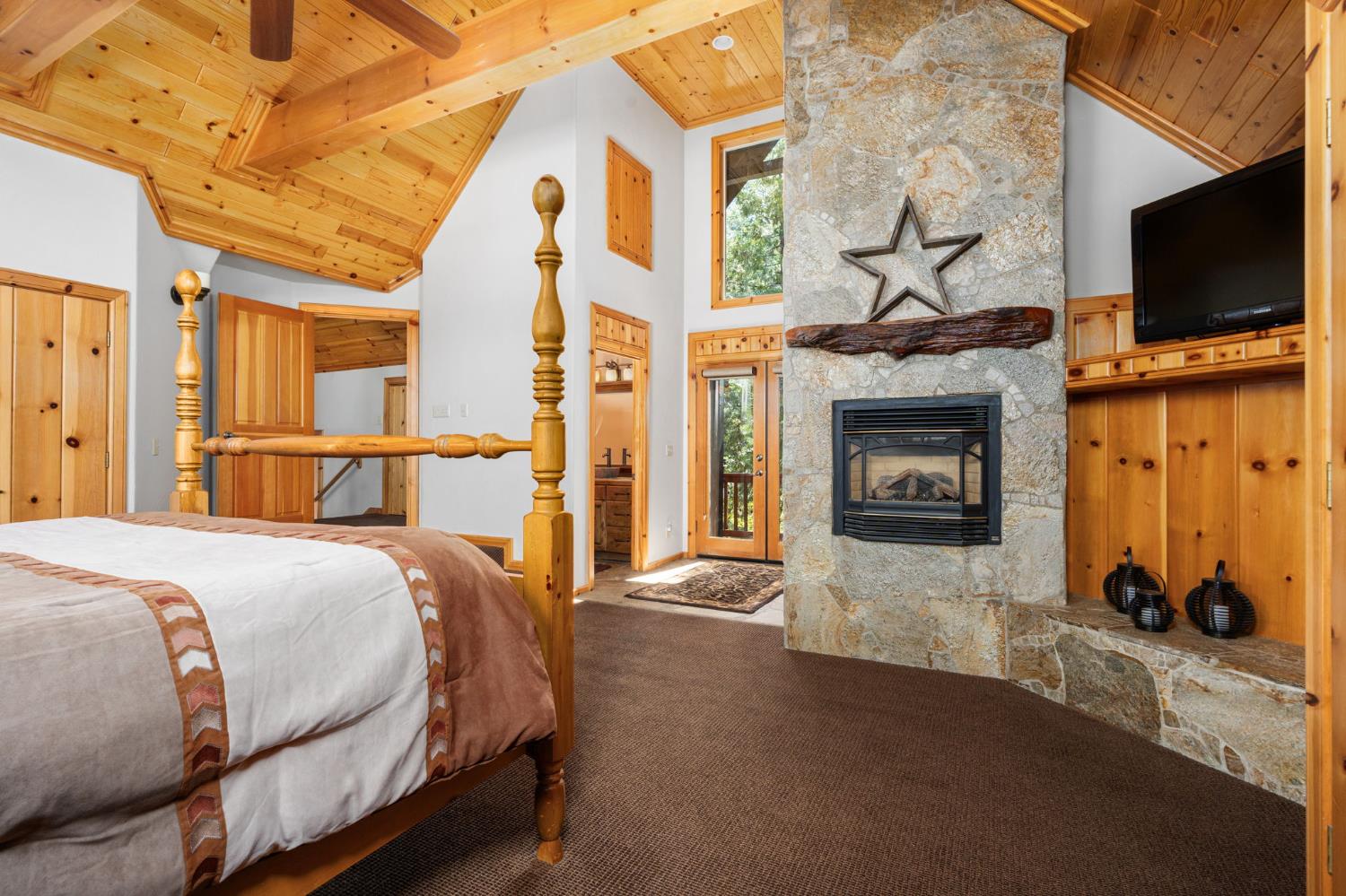42331 Granite Rim, Shaver Lake, CA 93664