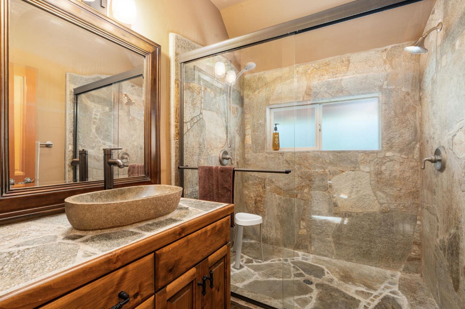 42331 Granite Rim, Shaver Lake, CA 93664