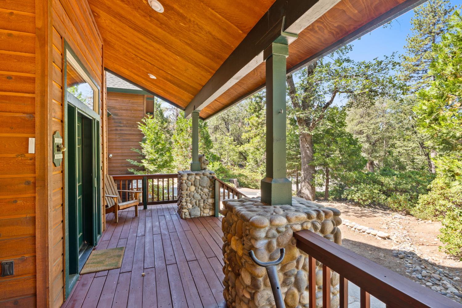 42331 Granite Rim, Shaver Lake, CA 93664