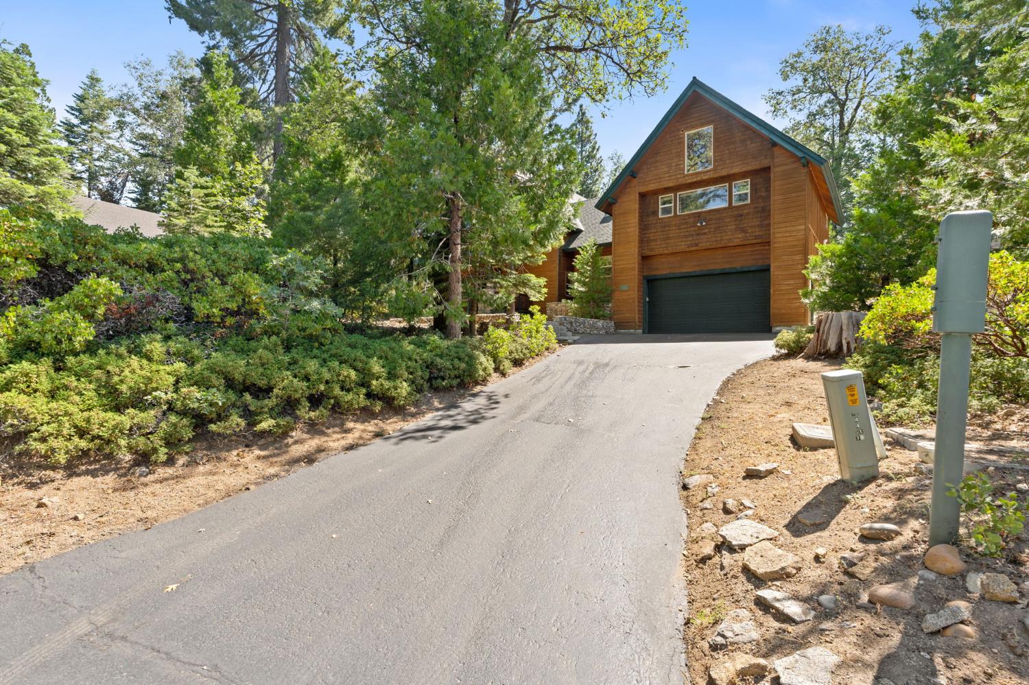 42331 Granite Rim, Shaver Lake, CA 93664
