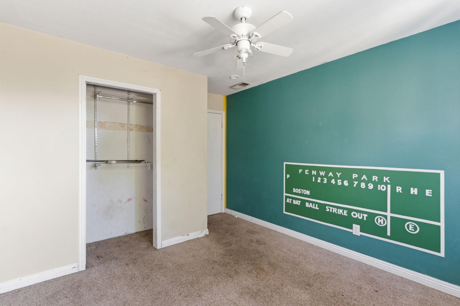 1165 E Malone St, Hanford, CA 93230