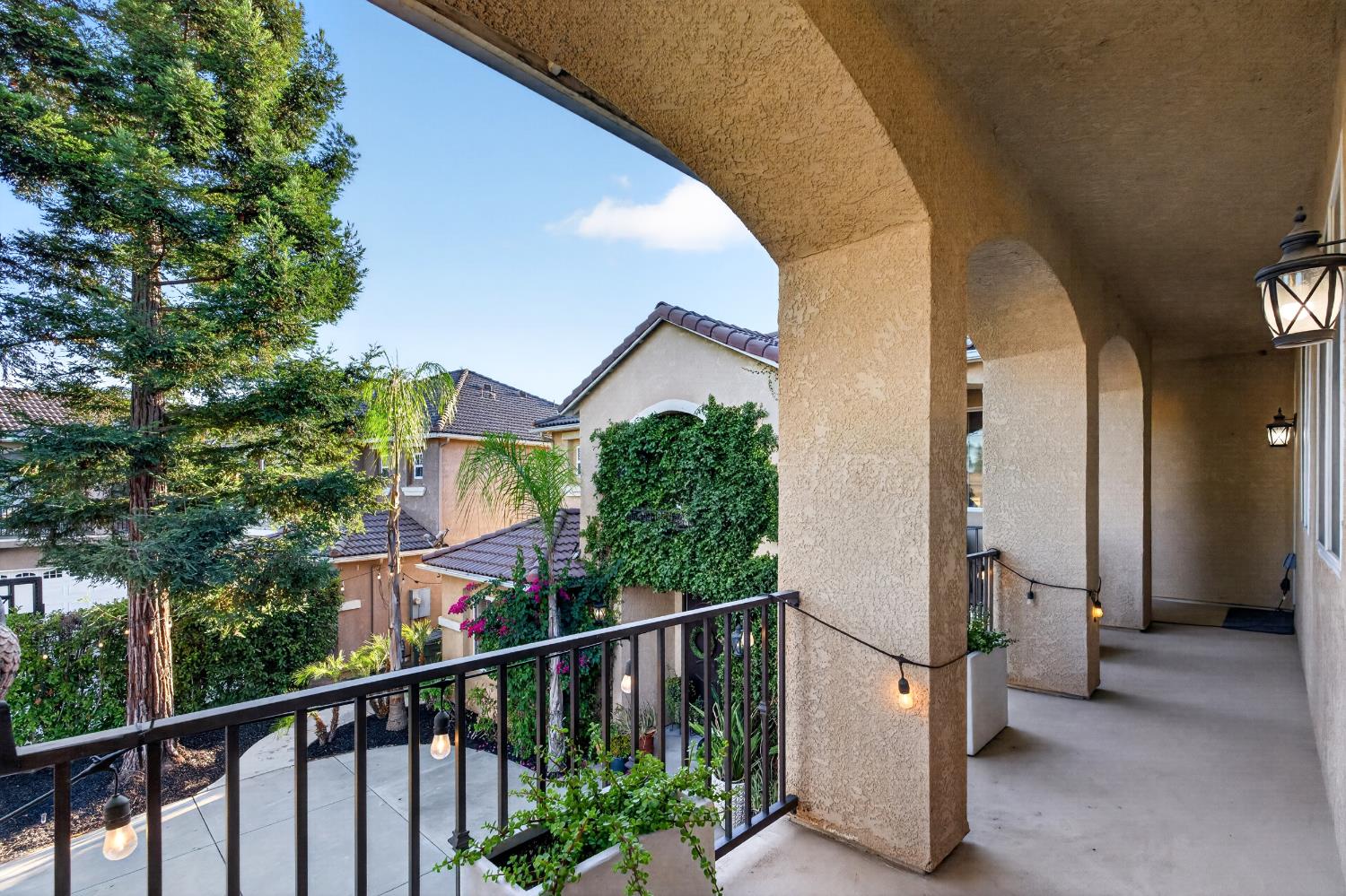 1720 N Filbert Ave, Clovis, CA 93619