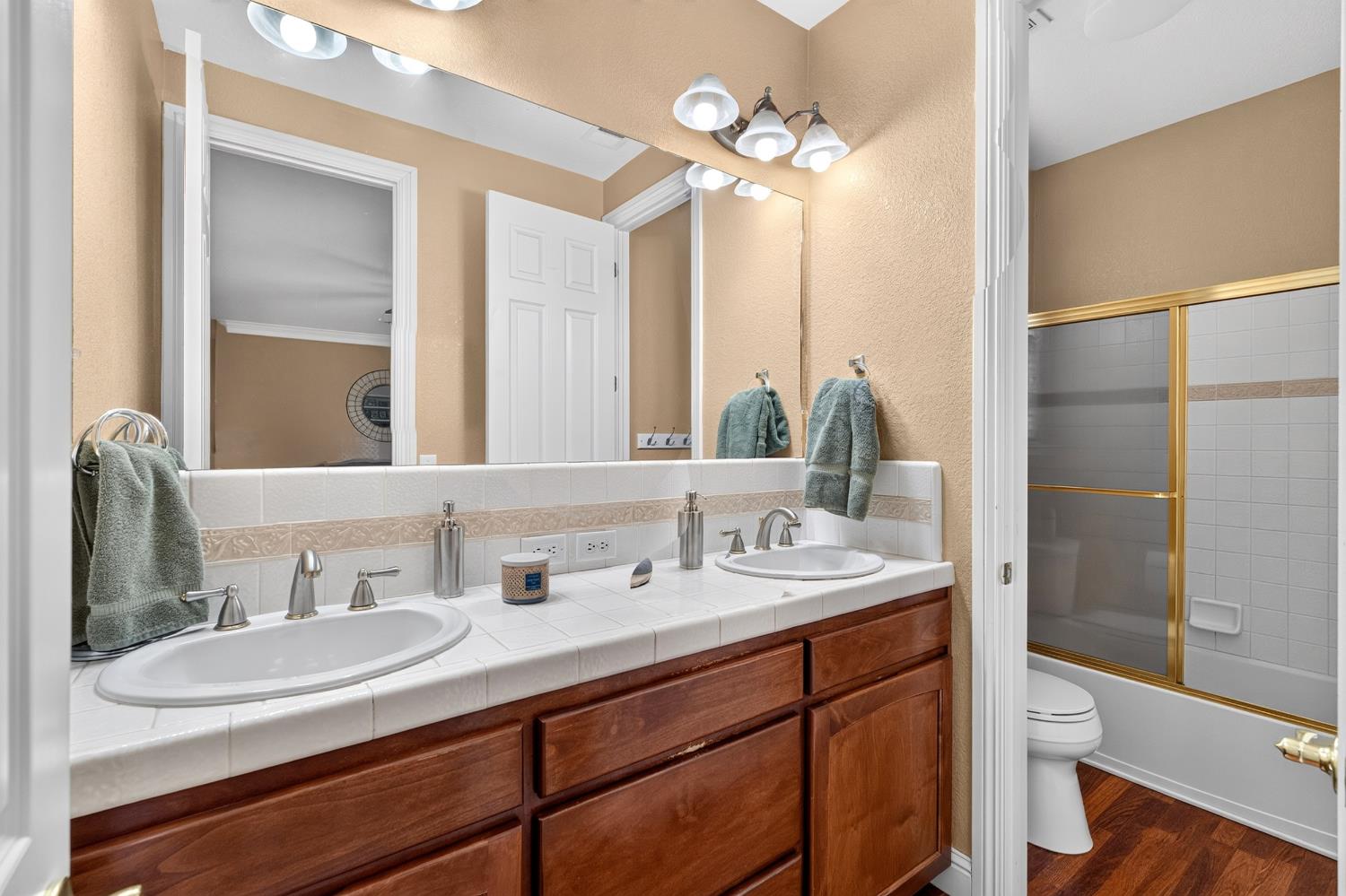 1720 N Filbert Ave, Clovis, CA 93619