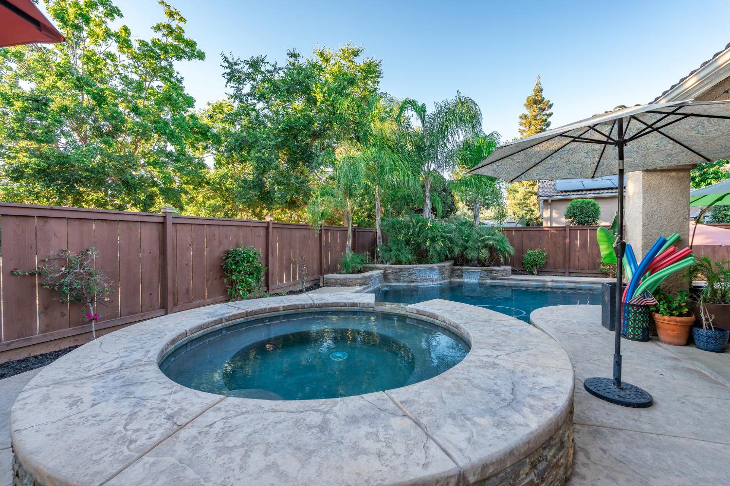 1720 N Filbert Ave, Clovis, CA 93619