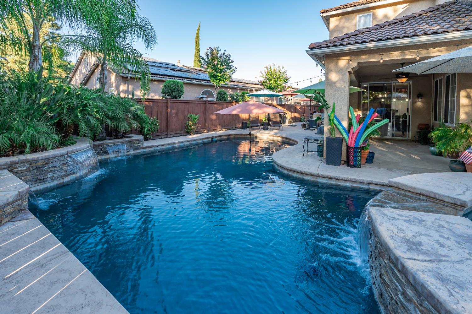 1720 N Filbert Ave, Clovis, CA 93619
