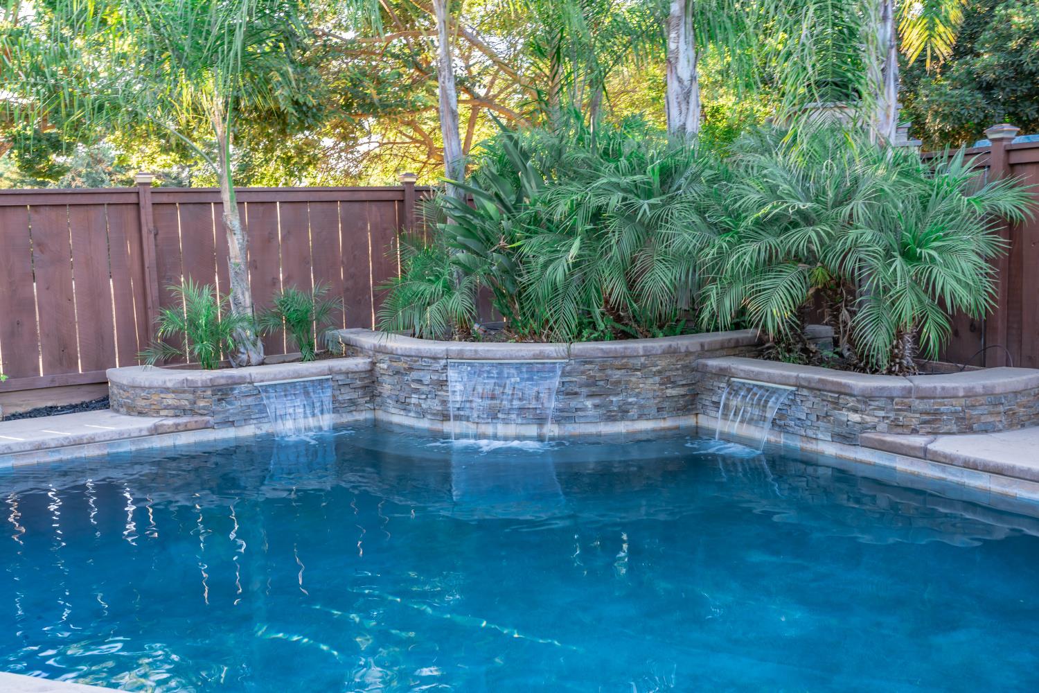 1720 N Filbert Ave, Clovis, CA 93619